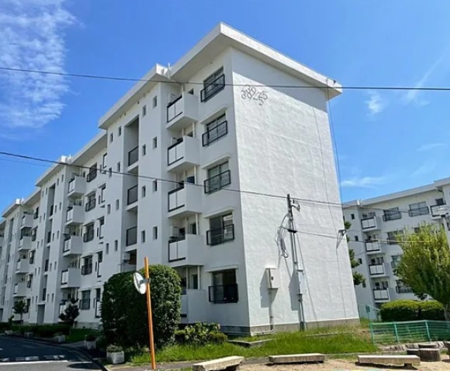 泉北槇塚台住宅５号棟大阪府堺市南区槇塚台２丁中古マンションの不動産情報です。