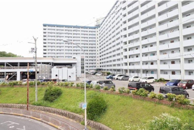 泉北若松台ＡＢ住宅大阪府堺市南区若松台１丁中古マンションの不動産情報です。