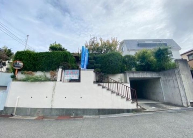 大阪府大阪狭山市西山台１丁目中古一戸建ての不動産情報です。