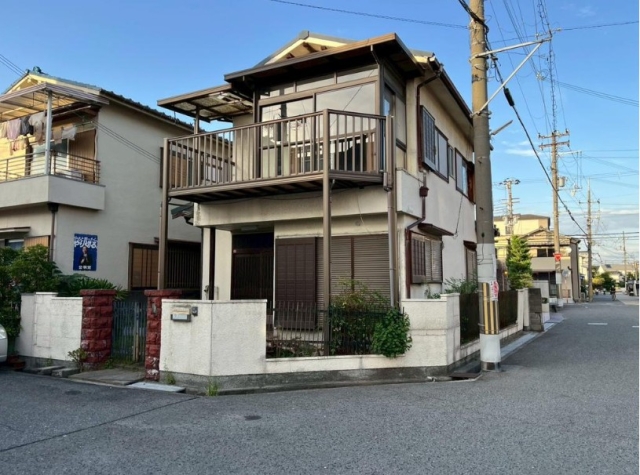 大阪府泉大津市式内町中古一戸建ての不動産情報です。