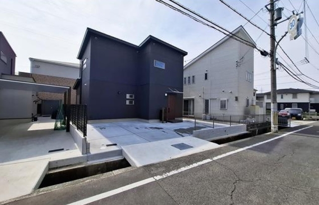 大阪府岸和田市箕土路町１丁目中古一戸建ての不動産情報です。