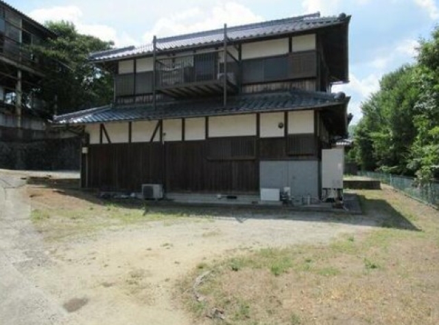 大阪府和泉市久井町中古一戸建ての不動産情報です。