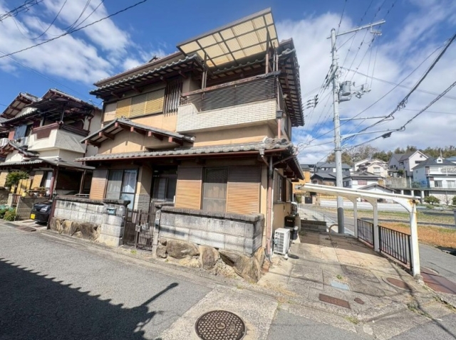 大阪府和泉市寺田町１丁目中古一戸建ての不動産情報です。