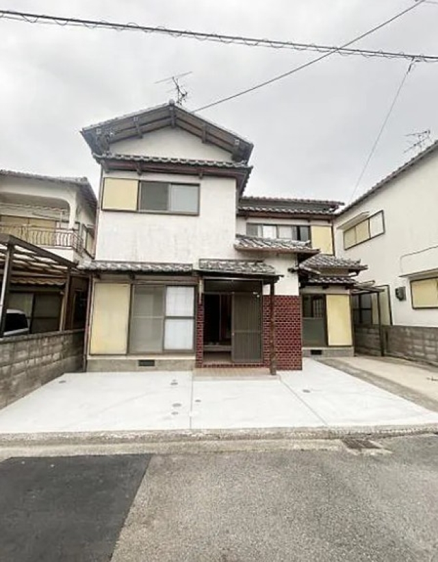 大阪府岸和田市極楽寺町１丁目中古一戸建ての不動産情報です。