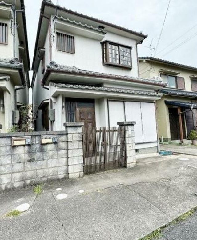 大阪府岸和田市土生町中古一戸建ての不動産情報です。