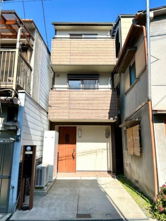 大阪府堺市堺区南田出井町１丁中古一戸建ての…