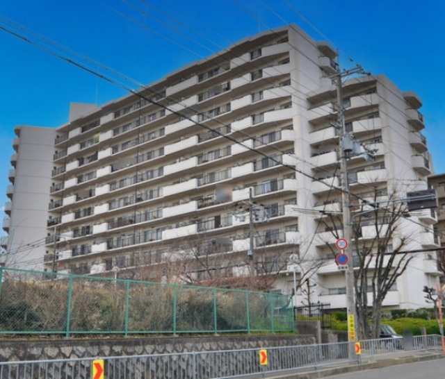 マイシティ泉北Ａ棟大阪府和泉市伏屋町５丁目…