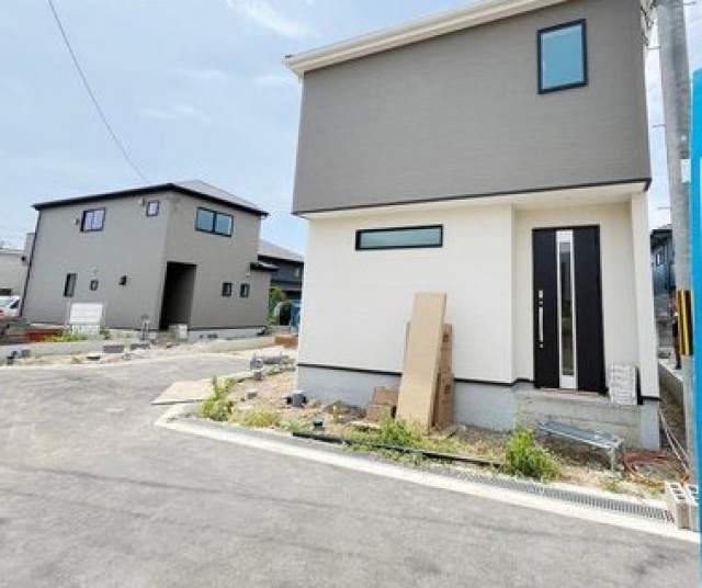 大阪府泉佐野市南中安松新築一戸建ての不動産情報です。