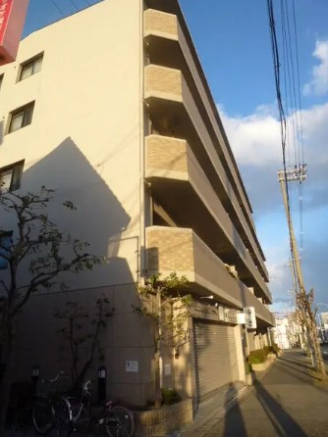 クラウンセゾン深井大阪府堺市中区堀上町中古マンションの不動産情報です。