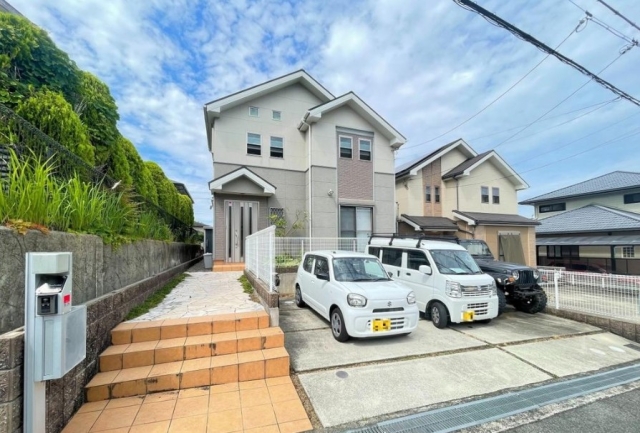 大阪府堺市南区高倉台４丁中古一戸建ての不動産情報です。