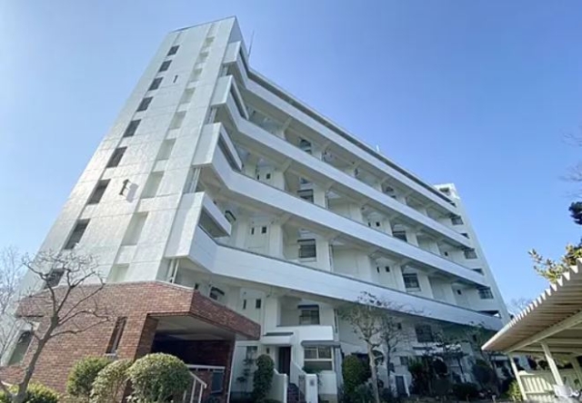 光明台ハイタウン１号棟大阪府和泉市光明台１丁…