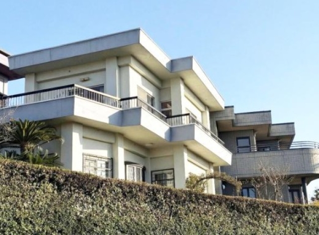 大阪府岸和田市土生滝町中古一戸建ての不動産情報です。