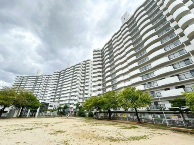 フェルティ・メイツ泉ヶ丘１番館大阪府堺市中区…