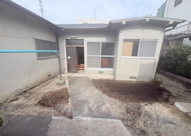 大阪府和泉市尾井町２丁目中古一戸建ての不動産情報です。