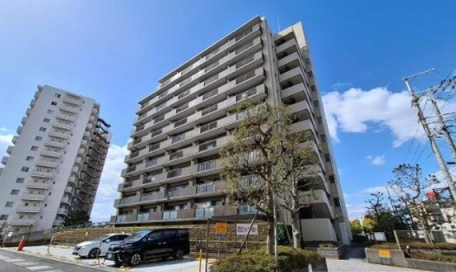 ディアウイング貝塚I番館大阪府貝塚市地藏堂中古マンションの不動産情報です。