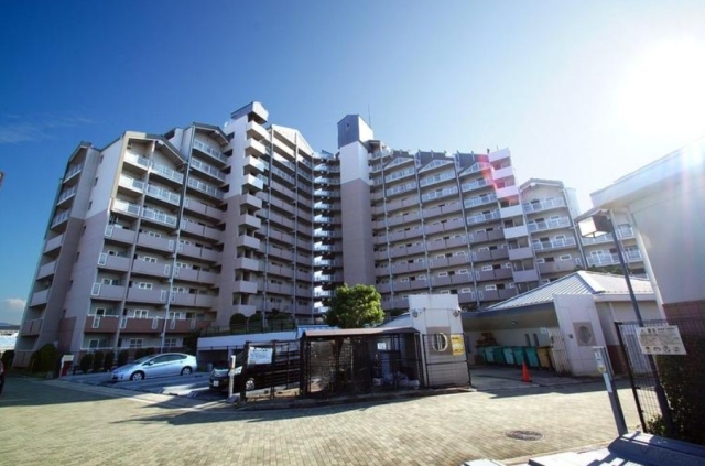 フレーシェル貝塚大阪府貝塚市海塚１丁目中古マ…