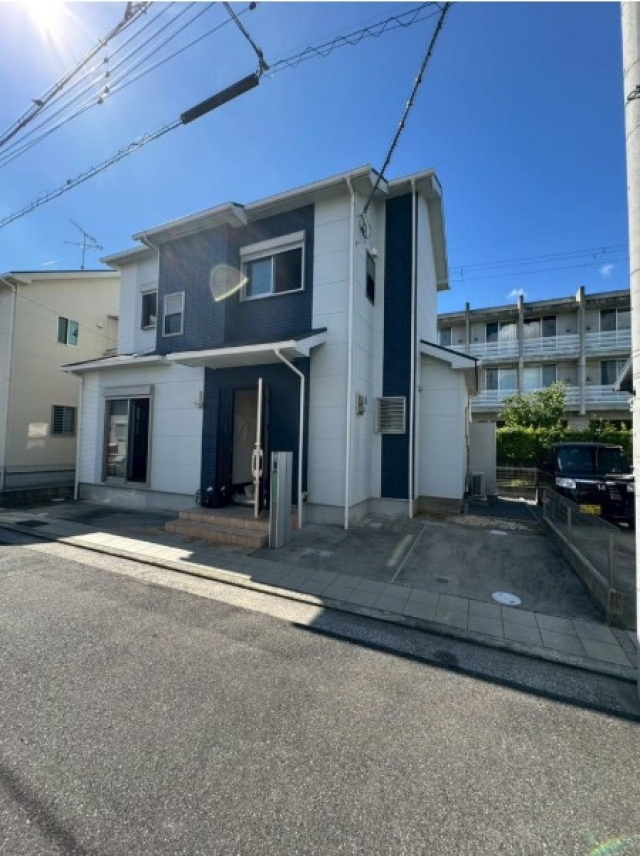 大阪府堺市西区菱木２丁中古一戸建ての不動産情報です。