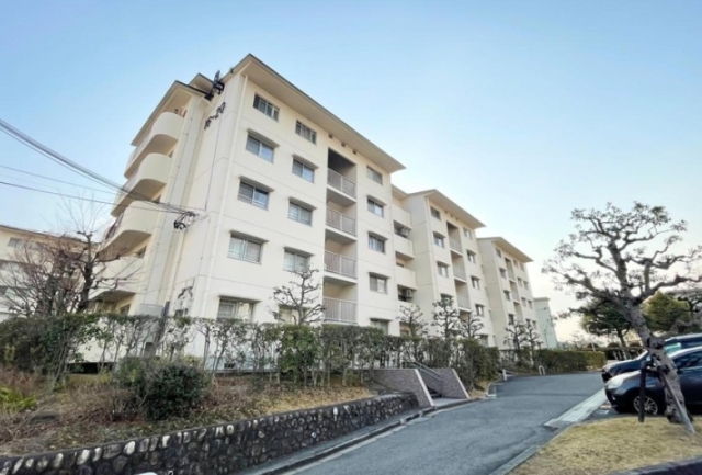 新檜尾台第４次住宅２０号棟大阪府堺市南区新檜尾台４丁中古マンションの不動産情報です。