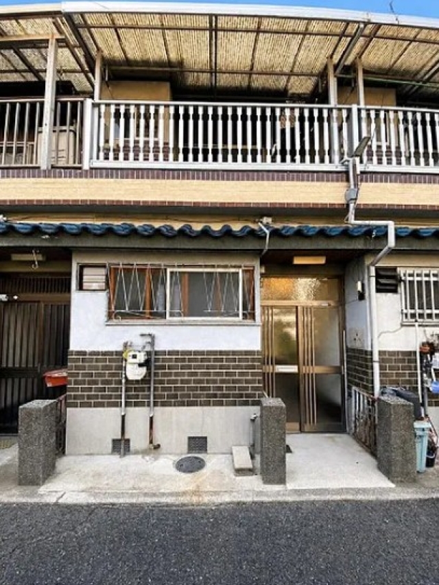 大阪府堺市西区浜寺諏訪森町中１丁中古一戸建ての不動産情報です。