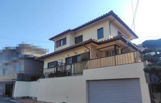 大阪府泉南郡熊取町山の手台１丁目中古一戸建て…