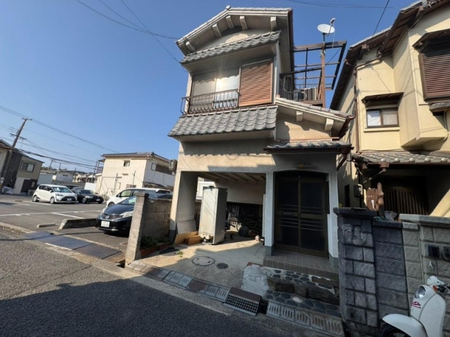 大阪府岸和田市紙屋町中古一戸建ての不動産情報です。