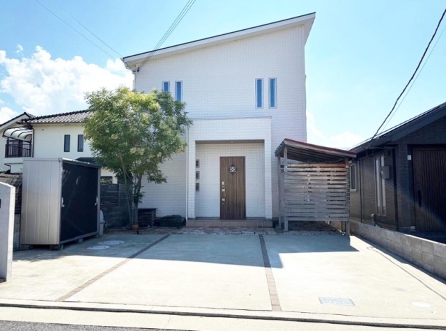 大阪府泉佐野市日根野中古一戸建ての不動産情報です。