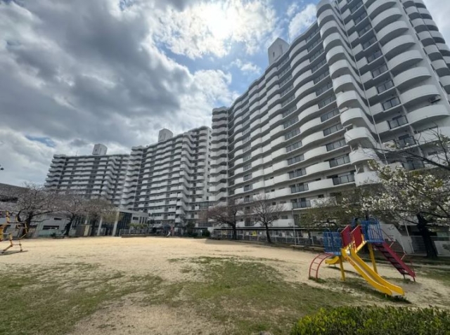フェルティ・メイツ泉ヶ丘弐番館大阪府堺市中…