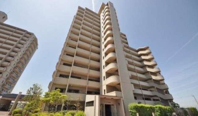 メゾンドール・ラーバン和泉ＩＩＩ番館大阪府和泉市小田町中古マンションの不動産情報です。