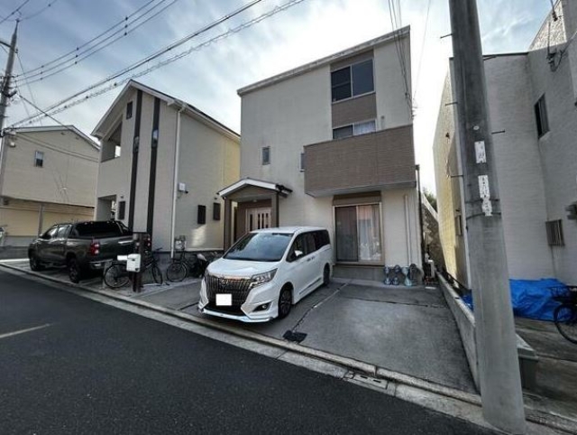 大阪府堺市南区逆瀬川中古一戸建ての不動産情報です。