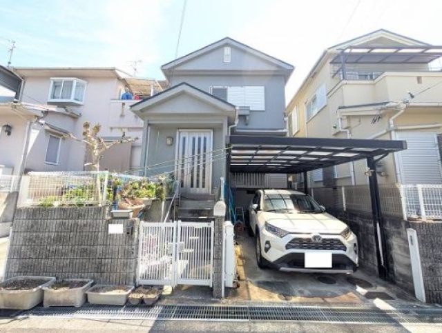 大阪府和泉市三林町中古一戸建ての不動産情報です。