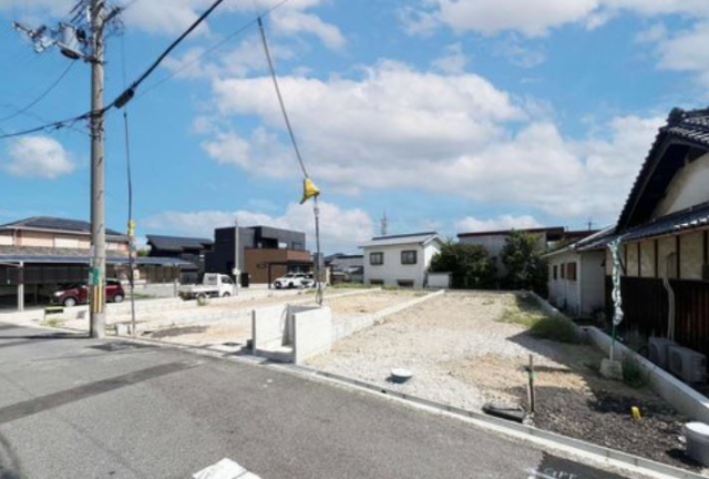 大阪府岸和田市極楽寺町１丁目新築一戸建ての不動産情報です。