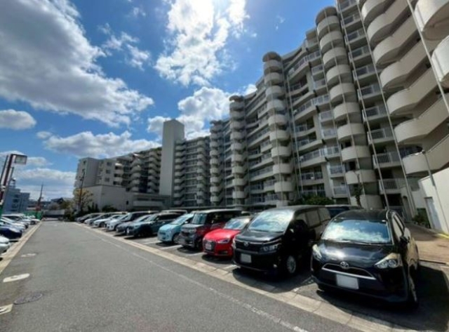 クローバーハイツ上野芝大阪府堺市西区上野芝…