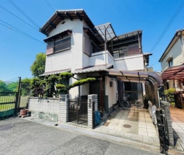 大阪府岸和田市藤井町１丁目中古一戸建ての不動産情報です。