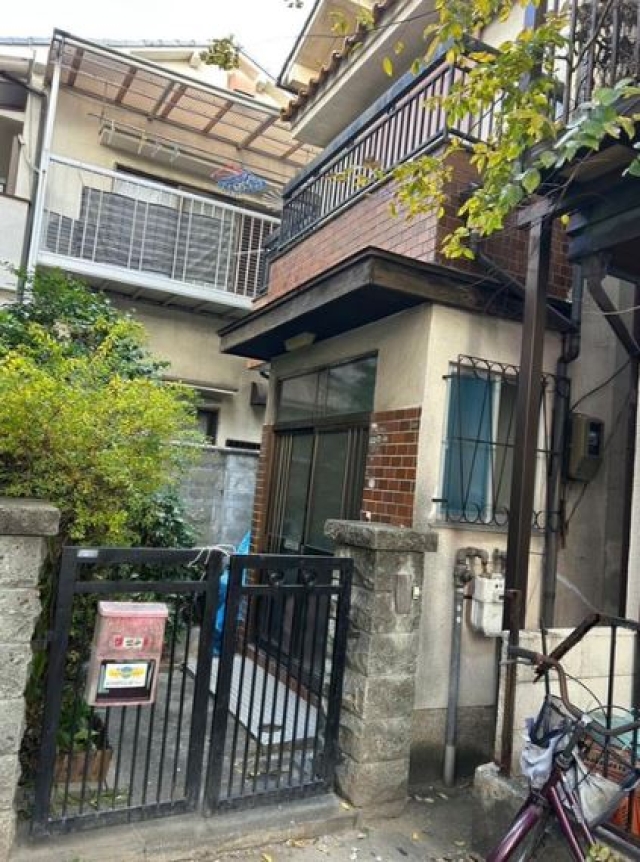 大阪府堺市西区浜寺諏訪森町中１丁中古一戸建て…