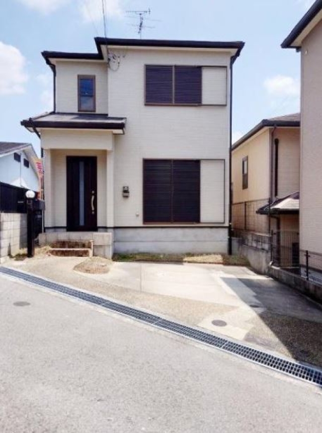 大阪府和泉市三林町中古一戸建ての不動産情報です。