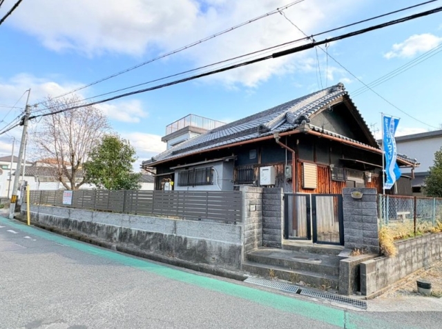 大阪府和泉市上町中古一戸建ての不動産情報です。