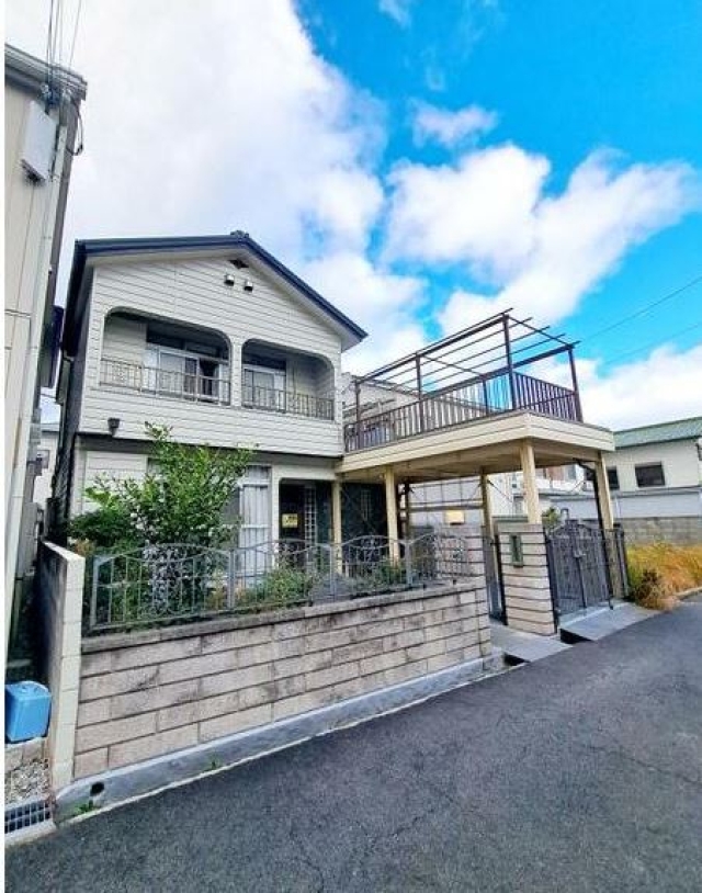 大阪府岸和田市荒木町１丁目中古一戸建ての不動産情報です。