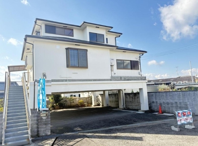 大阪府泉南郡熊取町小垣内１丁目中古一戸建ての不動産情報です。