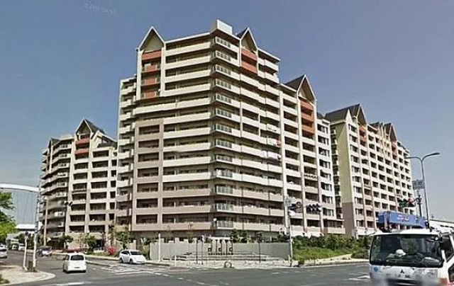 アクアパークＣＩＴＹ岸和田南４番館大阪府岸和…