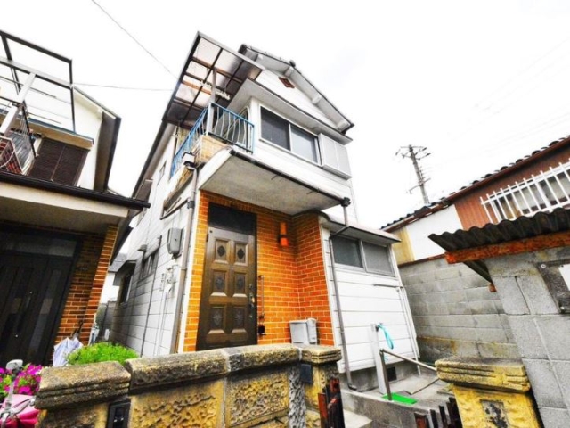 大阪府堺市西区草部中古一戸建ての不動産情報です。