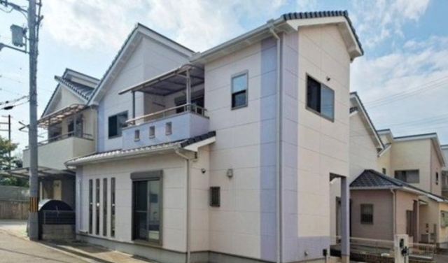 大阪府和泉市舞町中古一戸建ての不動産情報です。