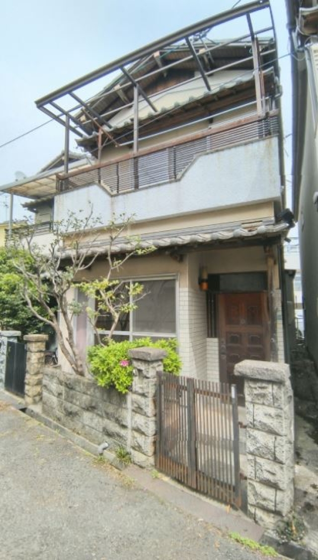 大阪府堺市中区八田西町２丁中古一戸建ての不動…