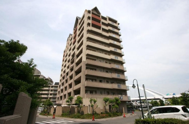 アクアパークＣＩＴＹ岸和田南４番館大阪府岸和田市港緑町中古マンションの不動産情報です。