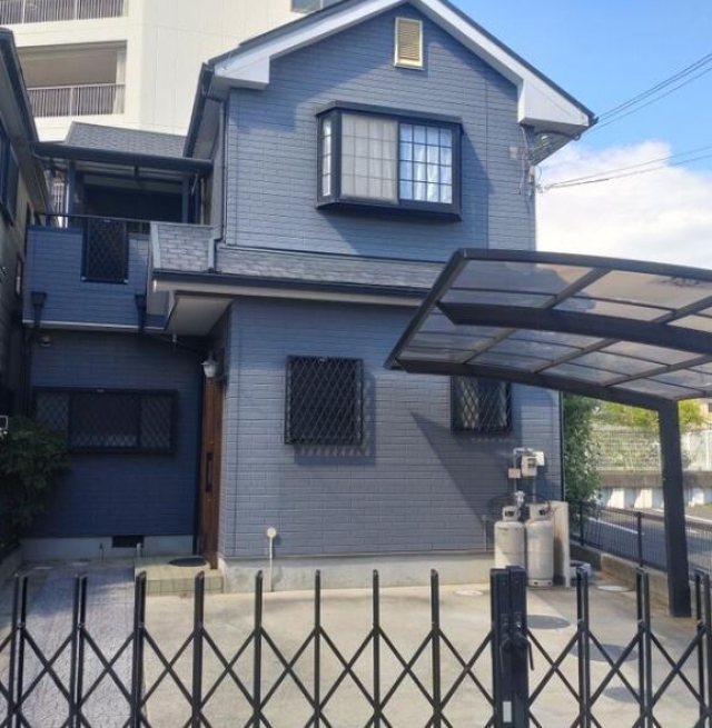 大阪府岸和田市小松里町中古一戸建ての不動産情報です。