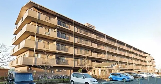 シャルマンフジノール和泉大阪府和泉市伯太町１丁目中古マンションの不動産情報です。