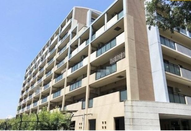 エバーランドシティ新・泉北４番館大阪府和泉市…