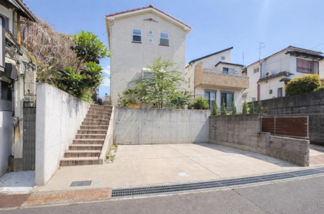 大阪府大阪狭山市西山台２丁目中古一戸建ての不動産情報です。