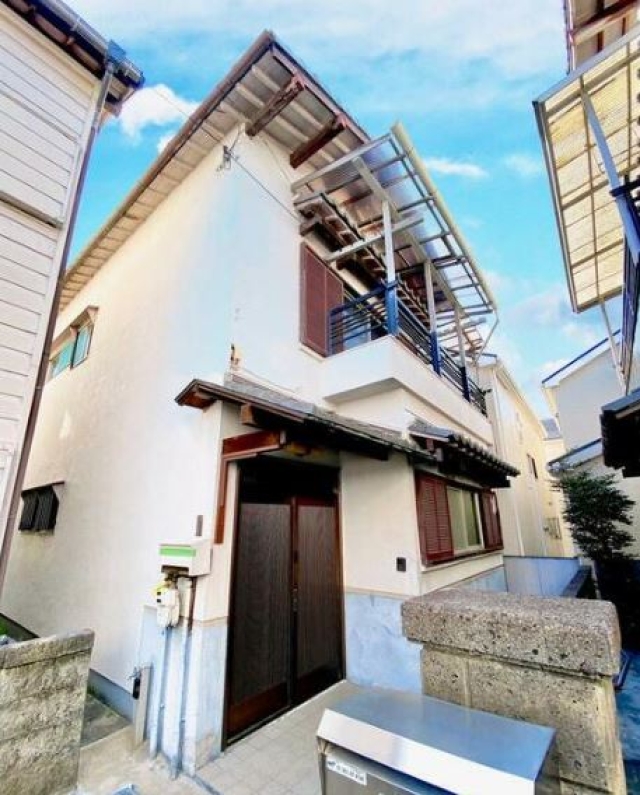 大阪府泉佐野市新安松２丁目中古一戸建ての不動産情報です。