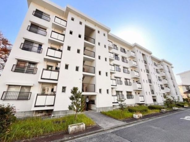 泉北槇塚台住宅八号棟大阪府堺市南区槇塚台２丁…