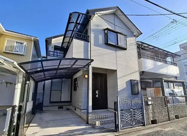 大阪府岸和田市加守町３丁目中古一戸建ての不動…